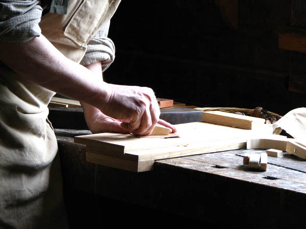 Nuestra <strong>carpintería de madera en  Isòvol</strong> es una empresa de <strong>herencia familiar</strong>, por lo que  contamos con gran <strong>experiencia </strong>en la profesión.